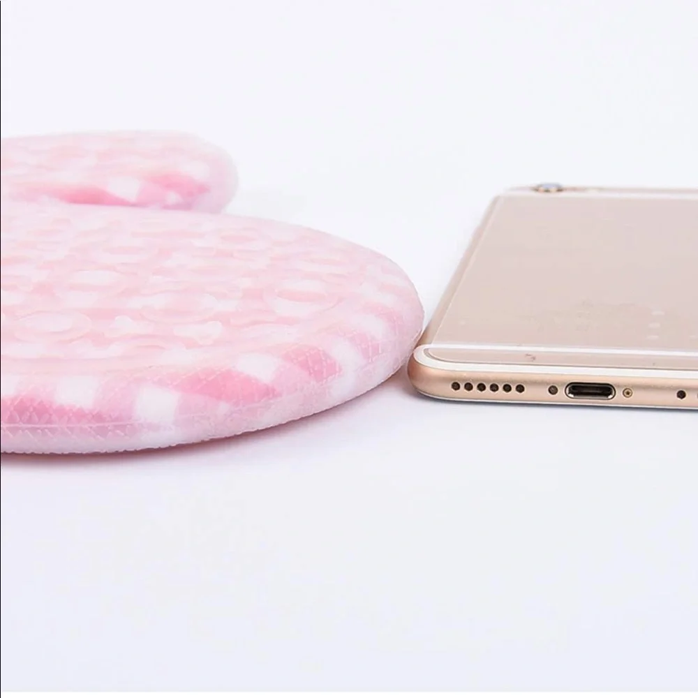 Brand New Silicon Oven Mits - Picture 5 of 5